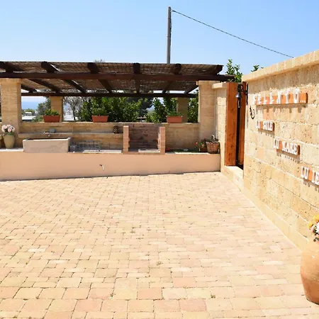 Casetta In Salento Dom wakacyjny Torre Pali